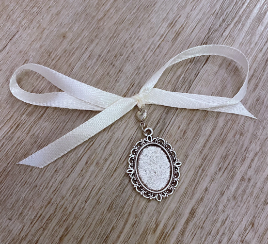 Wedding Bouquet Memory Photo Charm | Wedding Bouquet Memorial Charm | Resin Cover